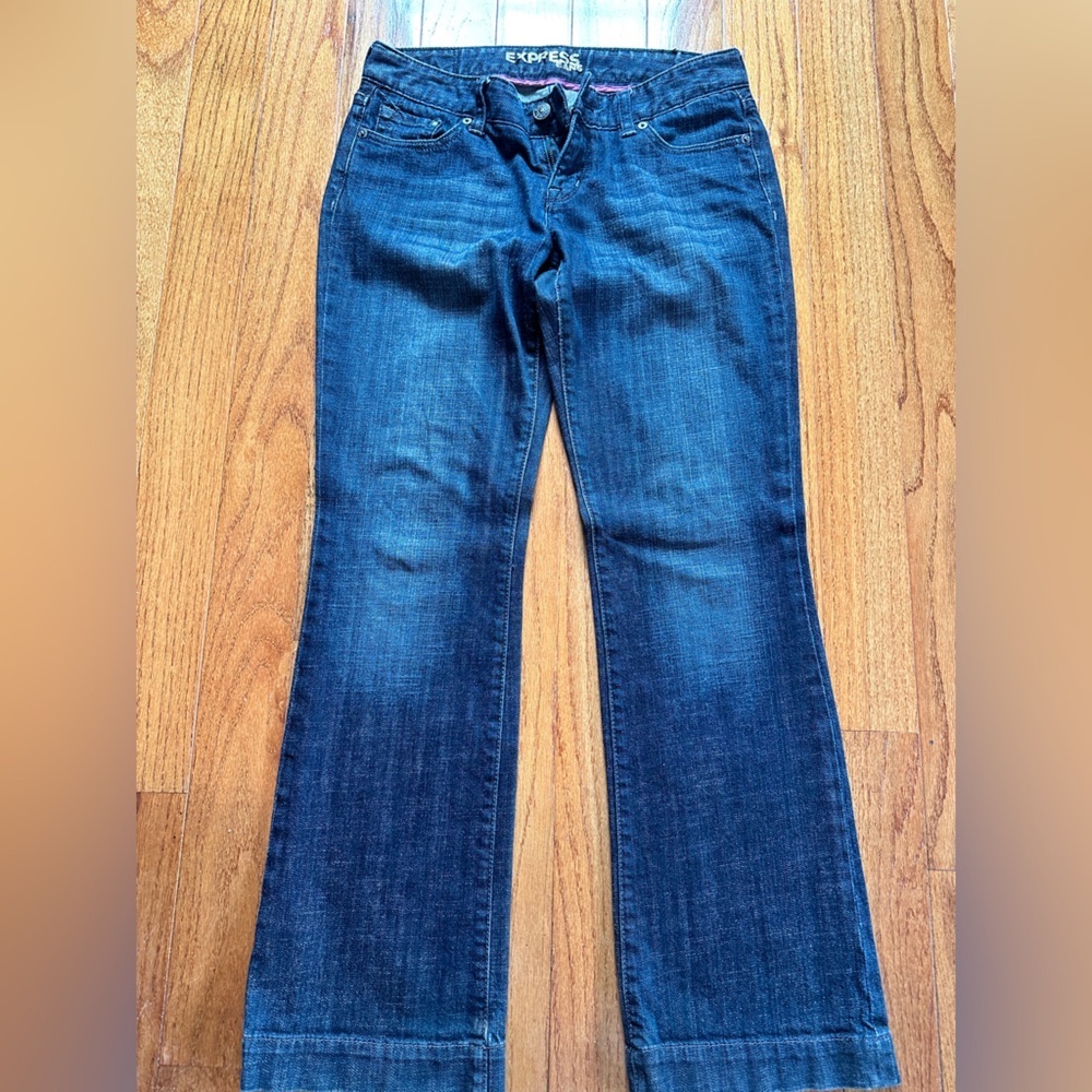 Express Jeans